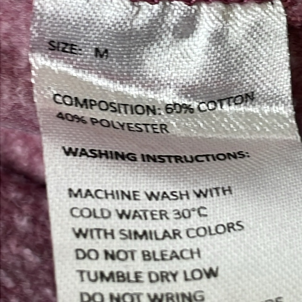 Burnin Water sweatshorts. - Picture 8 of 9